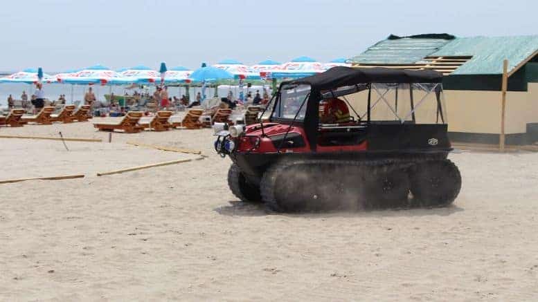 O persoană s-a înecat în zona Sunny Beach din Mamaia. Primește primul ajutor - senilatamamaiae1690133958423-1722525944.jpg