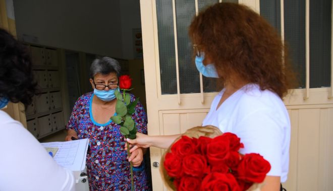 Seniorii constănțeni, premiați la domiciliu - senioriiconstanteni-1595316486.jpg
