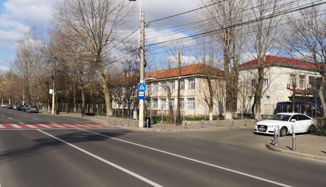 Se instituie un sens giratoriu provizoriu în zona Școlii Gimnaziale Nr. 8 - sensgiratoriuintersectiebulevard-1584533293.jpg