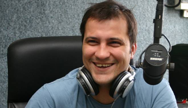 Revine în televiziune: Huidu va prezenta Cronica Cârcotașilor - serbanhuidu-1441972075.jpg