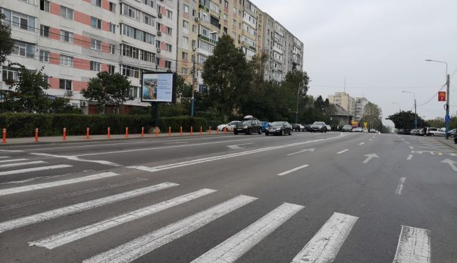 Se reabilitează carosabilul pe bd. Tomis. Până vineri, traficul va fi îngreunat! - sereabiliteaza-1572382359.jpg