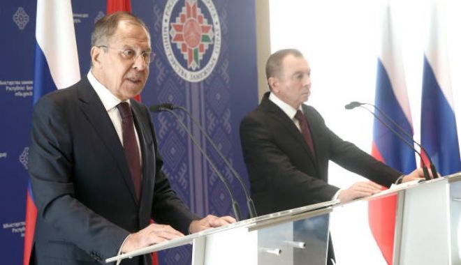 Rusia și Belarus exprimă îngrijorare privind intensificarea activităților militare NATO - sergheilavrovivladimirmakei-1527611874.jpg