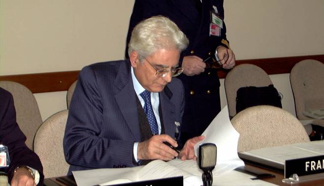 Sergio Mattarella a depus jurământul în funcția de președinte al Italiei - sergiomattarellapresidentedellar-1422967808.jpg