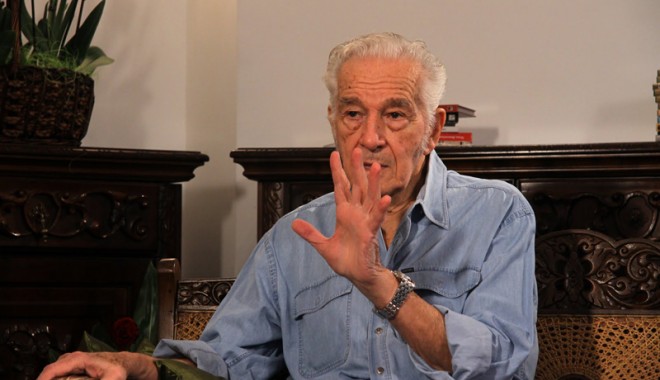 Sergiu Nicolaescu, o viață dedicată filmului și politicii - sergiunicolaescu31357233245-1357254470.jpg