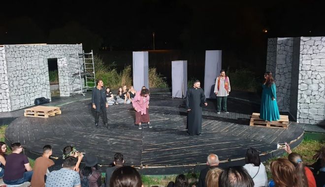 Spectacole şi concerte la sfârşit de sezon estival. Încep 