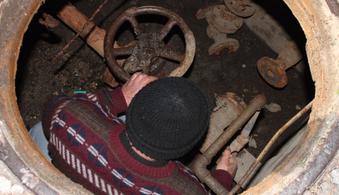 Service auto prins la furat de apă - serviceautoraja-1326802344.jpg