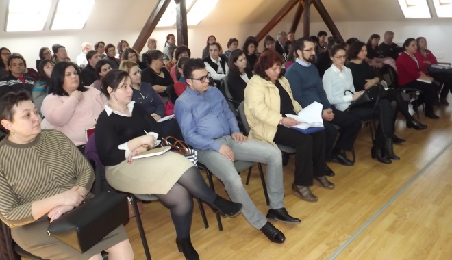 Serviciile sociale sunt subdezvoltate și insuficiente față de nevoile oamenilor - servicii-1483542451.jpg