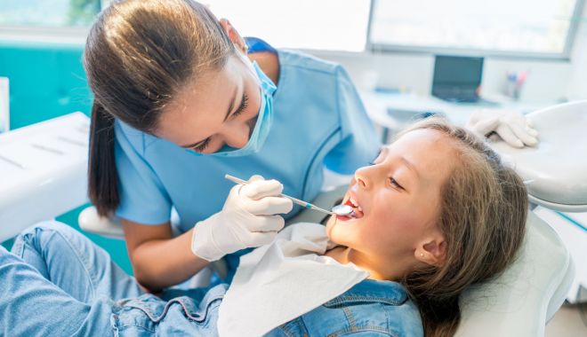 Servicii dentare gratuite pentru copii, la ABC Medical Center - servicii-dentare-1688310158.jpg