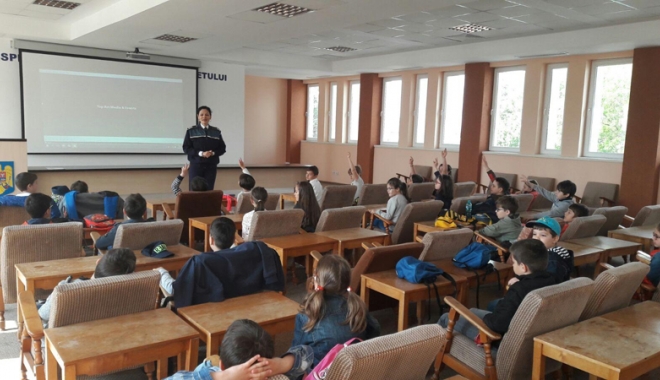 Serviciul Rutier Constanța, punct de atracție  pentru elevi în cadrul 