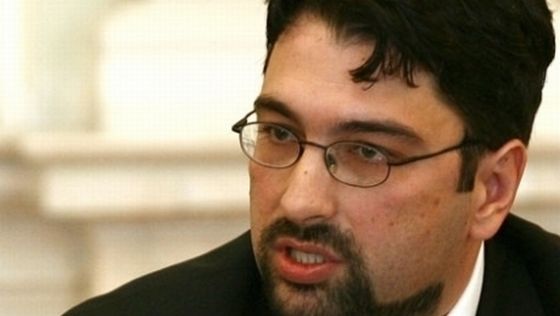 Sever Voinescu explică de ce nu mai candidează la Parlamentare - severvoinescu-1350129419.jpg