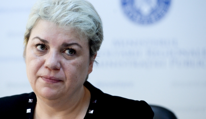 Sevil Shhaideh, urmărită penal pentru abuz în serviciu. DNA cere aviz și pentru Rovana Plumb - sevilshhaideh-1506098232.jpg