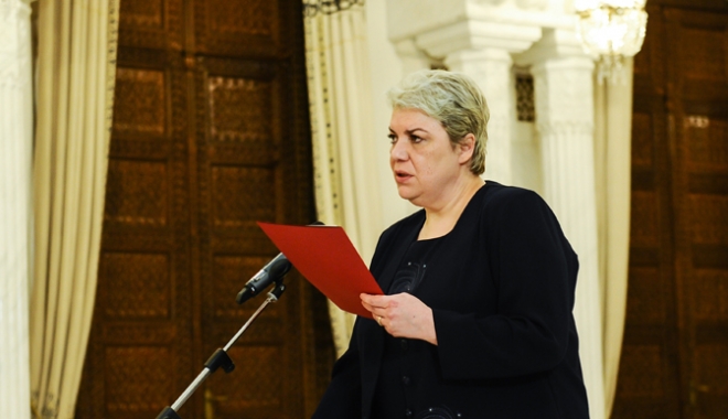 O constănțeancă, în fruntea Guvernului? Sevil Shhaideh, propunerea PSD la funcția de premier - sevilshhaideh1-1482337601.jpg