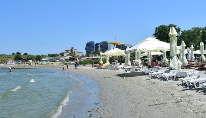 Care sunt condițiile pentru deschiderea plajelor. Românii vor putea sta doar pe șezlonguri - sezlonguriplajamamaia37-1590732856.jpg