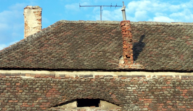 Sezonul rece, pericol pentru cei care locuiesc la case - sezonulrecepericolptceicarelocui-1386702912.jpg