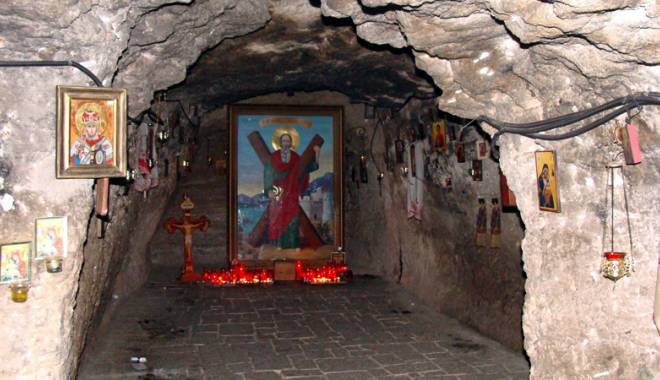 Sfântul Andrei - Ocrotitorul românilor. De ce este atât de importantă sărbătoarea de azi