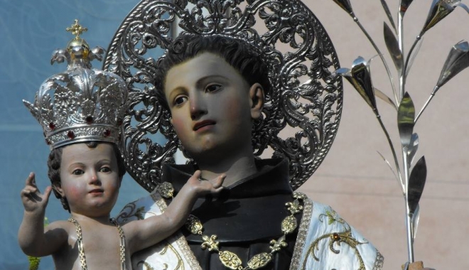 Sfântul Anton, sărbătorit de catolicii din Constanța. Rugăciunile către el au o putere deosebită - sfanton-1465799532.jpg