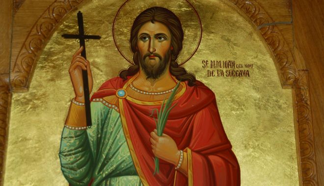 Stropiți-vă cu aghizmă nouă în dimineața de Sfântul Ion! - sfantulioancelnouocrotitoruldrag-1641503282.jpg