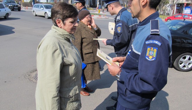 Sfaturile polițiștilor pentru un Paște liniștit - sfaturipolitisti-1334241276.jpg