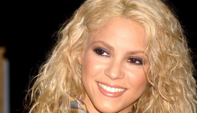 Shakira încalcă încă o dată codul rutier la Barcelona - shakira43-1331374335.jpg