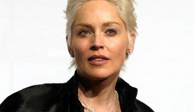 Sharon Stone a avut nevoie de îngrijiri medicale  în prima zi de filmare în România - sharonstone-1344526765.jpg