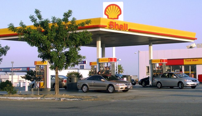 Compania petrolieră Shell, în vizorul ecologiștilor - shell-1339164901.jpg