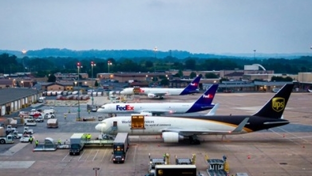 Dispozitiv exploziv, depistat într-o valiză pe aeroport! Un bărbat a fost arestat - shutterstock1642697434127929900-1677741663.jpg