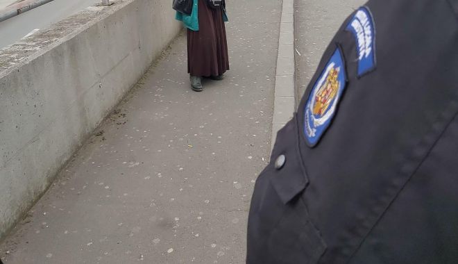 Dosar penal după ce și-a folosit nepoții minori pentru cerșetorie - sia-folosit-nepotii-pentru-cerse-1709045949.jpeg