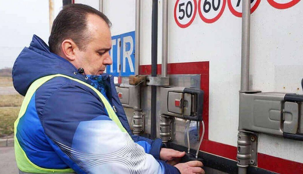 Gata cu mărfurile ilegale! Sistemul e-Sigiliu monitorizează în timp real activitatea transportatorilor
