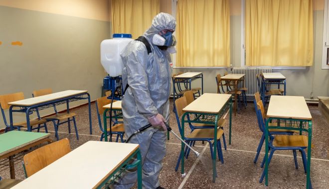 Siguranța elevilor, în mâinile primarilor. Cine asigură materiale de igienă în școli? - sigurantaelevilor-1589112534.jpg