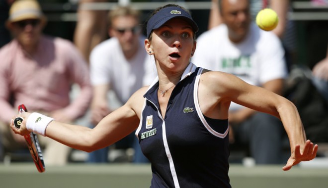 Simona Halep, sfert-finalistă la Moscova - simona-1382112643.jpg