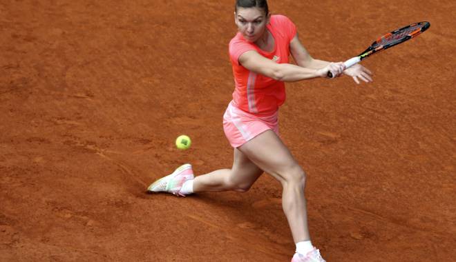 Simona Halep își încrucișează racheta cu Alexandra Dulgheru - simona-1431627109.jpg
