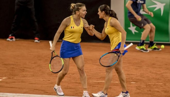 Simona Halep şi Monica Niculescu defilează la Roma - simona-1600174383.jpg