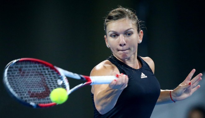 Turneul Campioanelor de la Singapore. Simona Halep joacă, astăzi, cu Ana Ivanovici, în ultimul meci al Grupei Roșii - simona1-1414088003.jpg