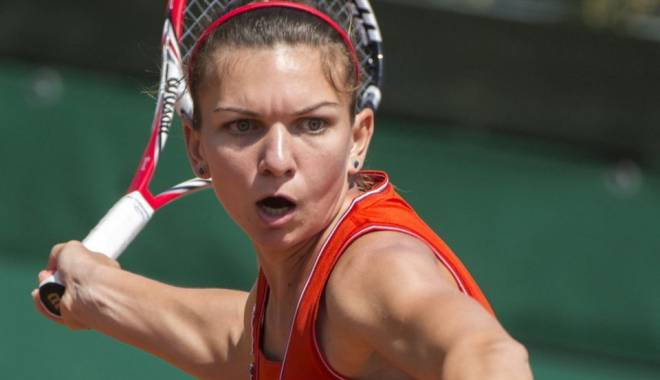 Simona Halep, eliminată în turul I al probei la dublu de la Stuttgart - simonahalep-1429553894.jpg