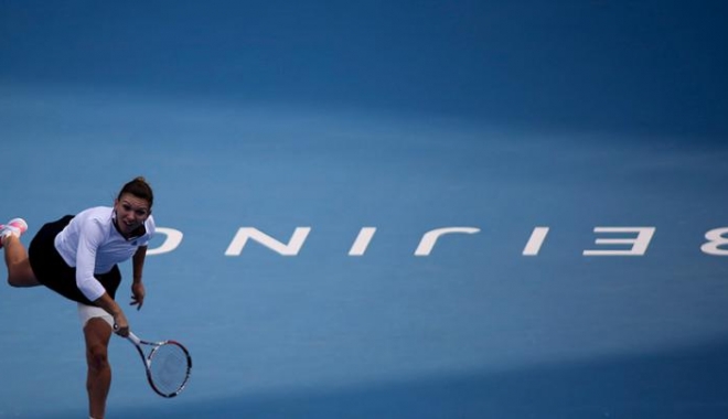 Tenis / Simona Halep, ELIMINATĂ de chinezoaica Shuai Zhang în optimi la Beijing - simonahalep-1475764645.jpg