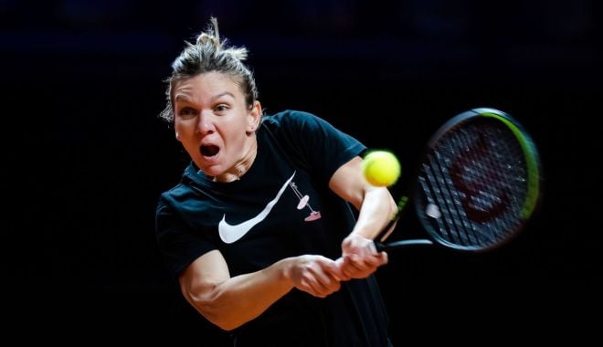 Simona Halep s-a oprit în semifinale, la Stuttgart - simonahaleploviturastuttgart-1619287197.jpg