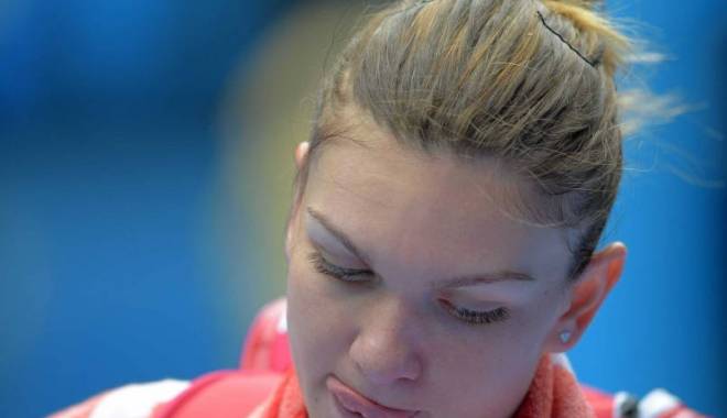 Tenis / Simona Halep, abandon la Beijing - simonahalepout-1443957288.jpg