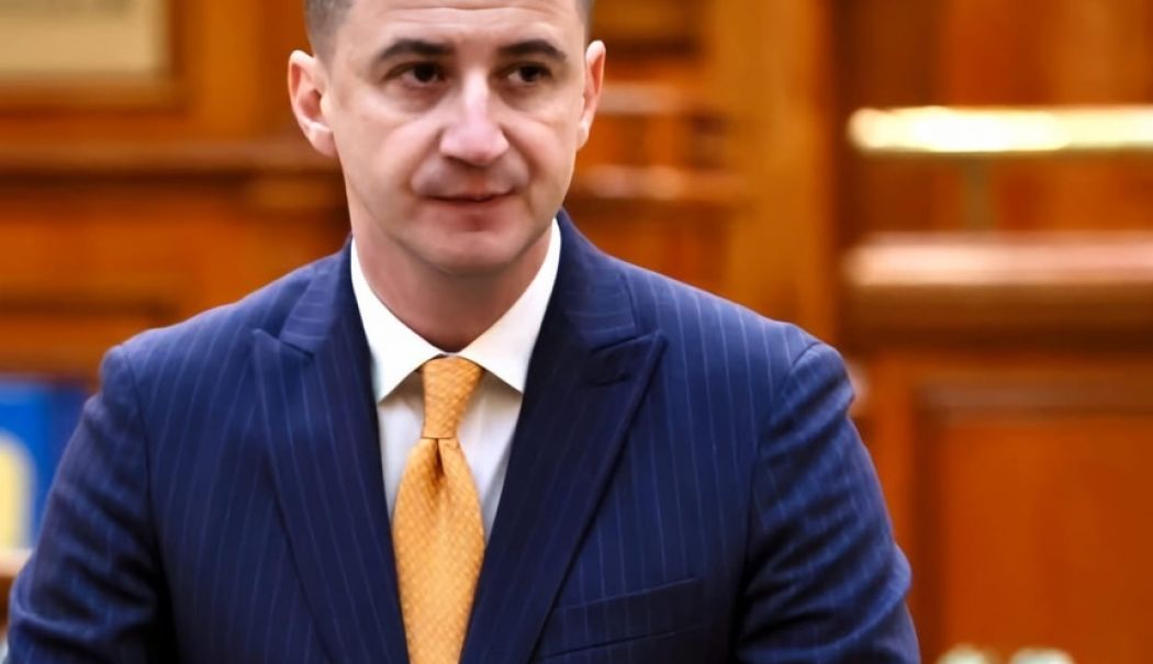 Alfred Simonis renunță la funcția de președinte al Camerei Deputaților - simonis-1725024187.jpg