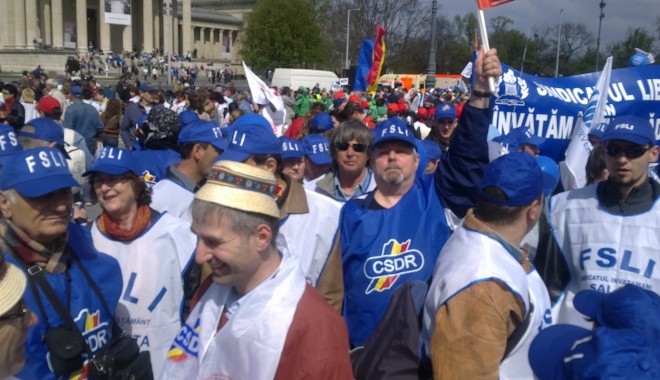 Sindicaliștii din învățământ provoacă dezbateri - sindicat-1369652089.jpg