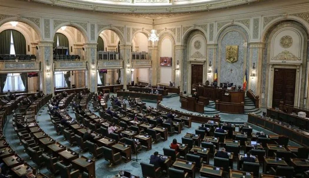 Sindicatele funcţionarilor publici reclamă noul Regulament de organizare şi funcţionare al Senatului - sindicatele-functionarilor-publi-1741337286.jpg