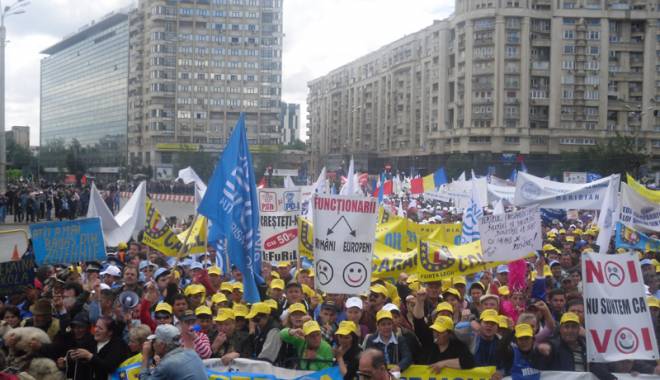 Sindicatele din administrația publică se pregătesc de greva generală - sindicateledinadministratiapubli-1436369873.jpg