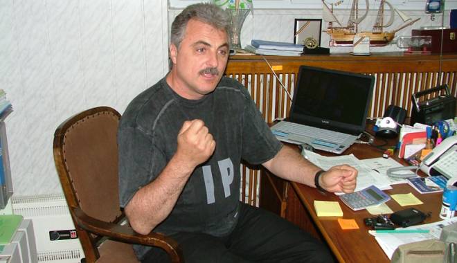 Sindicatul Liber al Navigatorilor acuză haosul normativ patronat de statul român - sindicatullibermihalcioiuadrian1-1441389348.jpg