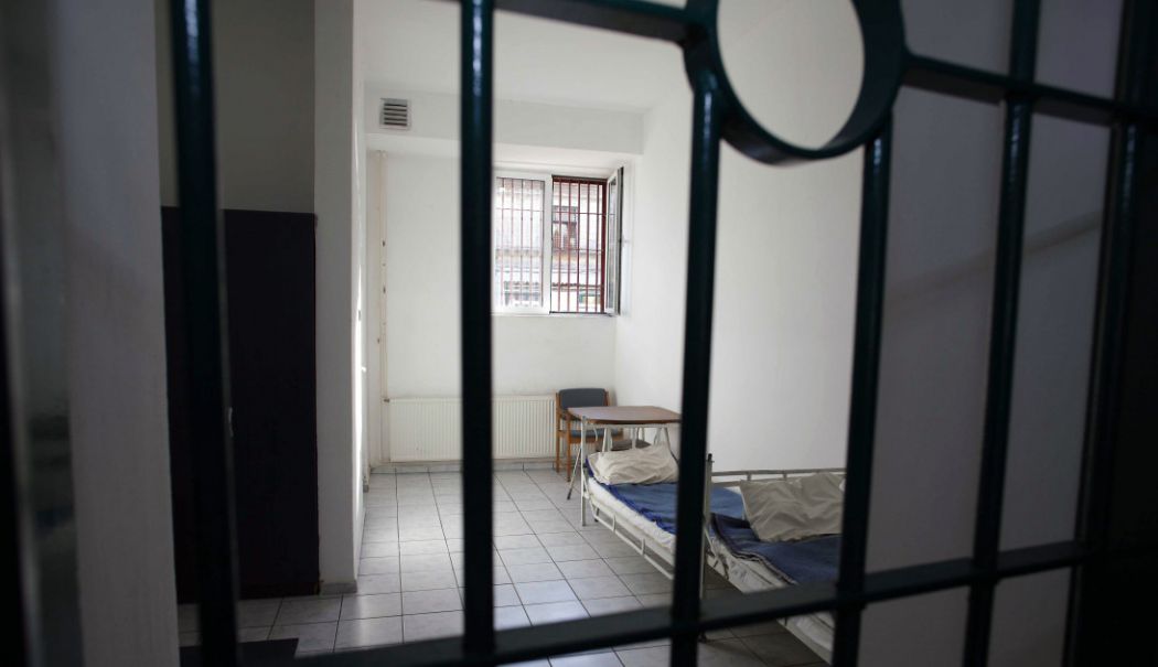 Băiat de 15 ani s-a sinucis în Penitenciar. Fusese arestat pentru furt