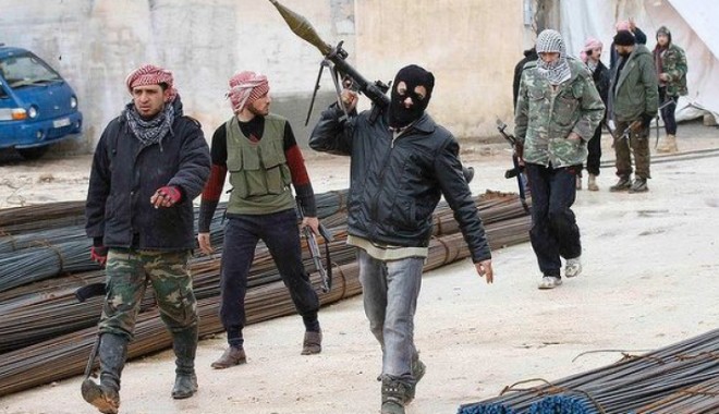 Cel puțin 45 de morți într-un asalt al armatei în sudul Siriei - siria12323788900-1365673126.jpg