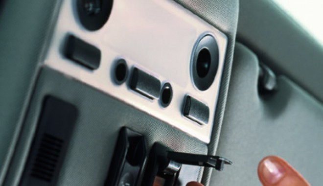 Sistemele de alertare în caz de accident auto, obligatorii din octombrie 2015 - sistemeledeavertizareaccident-1393443865.jpg