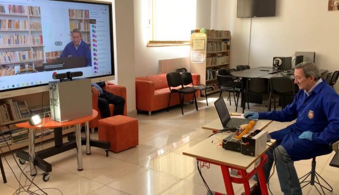 Sistem integrat de ultimă generație, pentru cursurile online de la Colegiul 