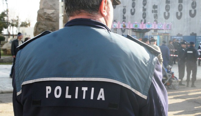 Și subsolurile blocurilor fac  cu ochiul hoților - sisubsolurileblocurilorfaccuochi-1400865494.jpg