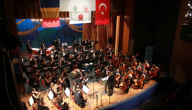 Gong final al Festivalului Interetnic 