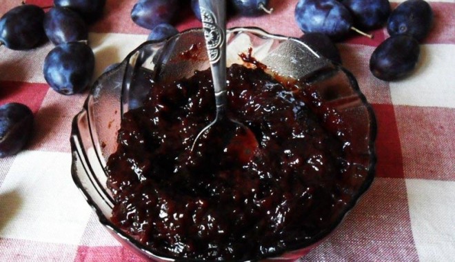 Magiun de prune - sitemagiunprune-1411146489.jpg