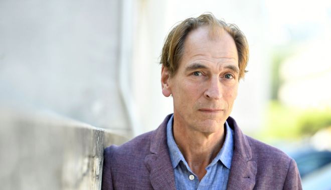 Au fost descoperite rămășițe umane în zona în care a dispărut actorul Julian Sands